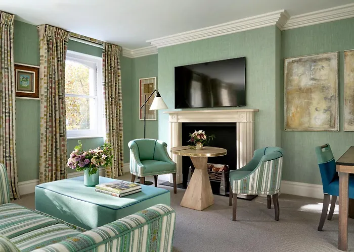 Knightsbridge Hotel, Firmdale Hotels